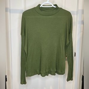 Green Divided Long Sleeve Mock Neck Top